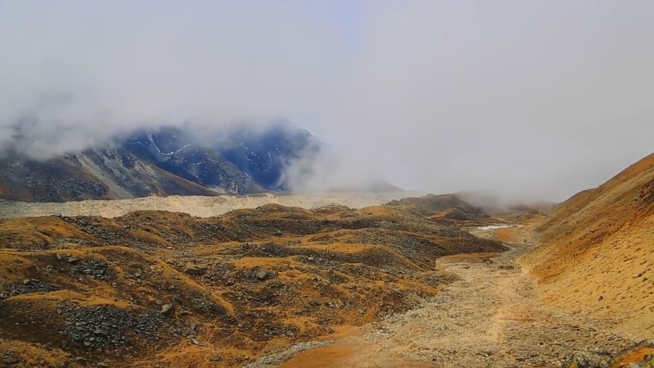 Trekking in Nepal