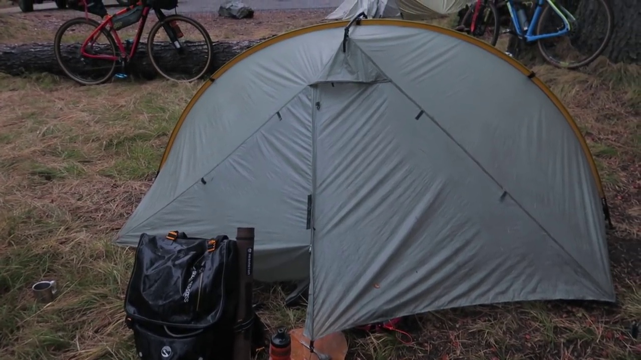 Many bikepackers bikepacking