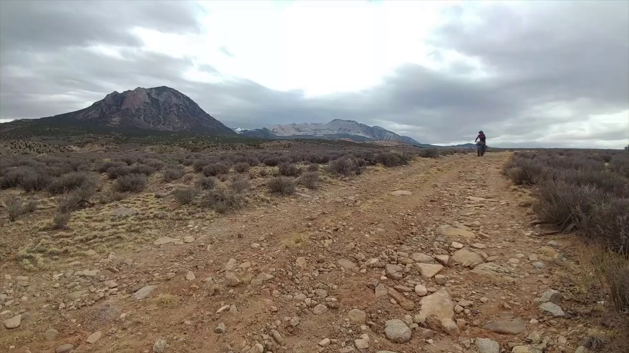 a comfortable position bikepacking